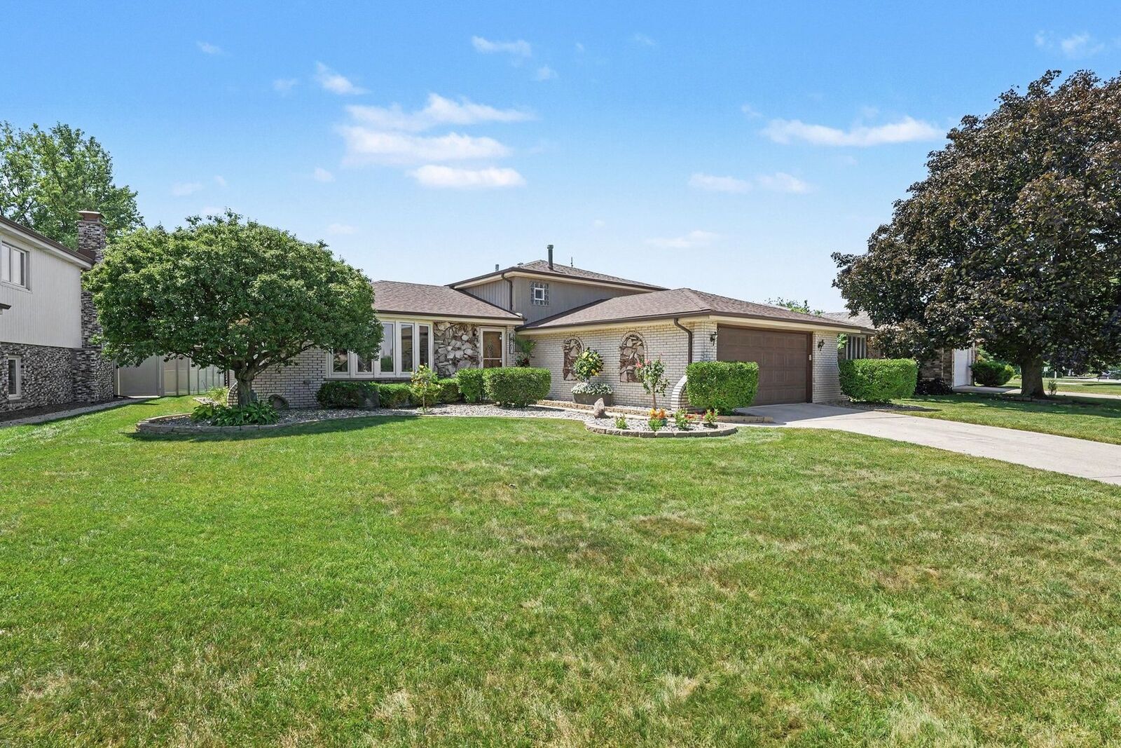 Property Photo:  8507 167th Street  IL 60487 