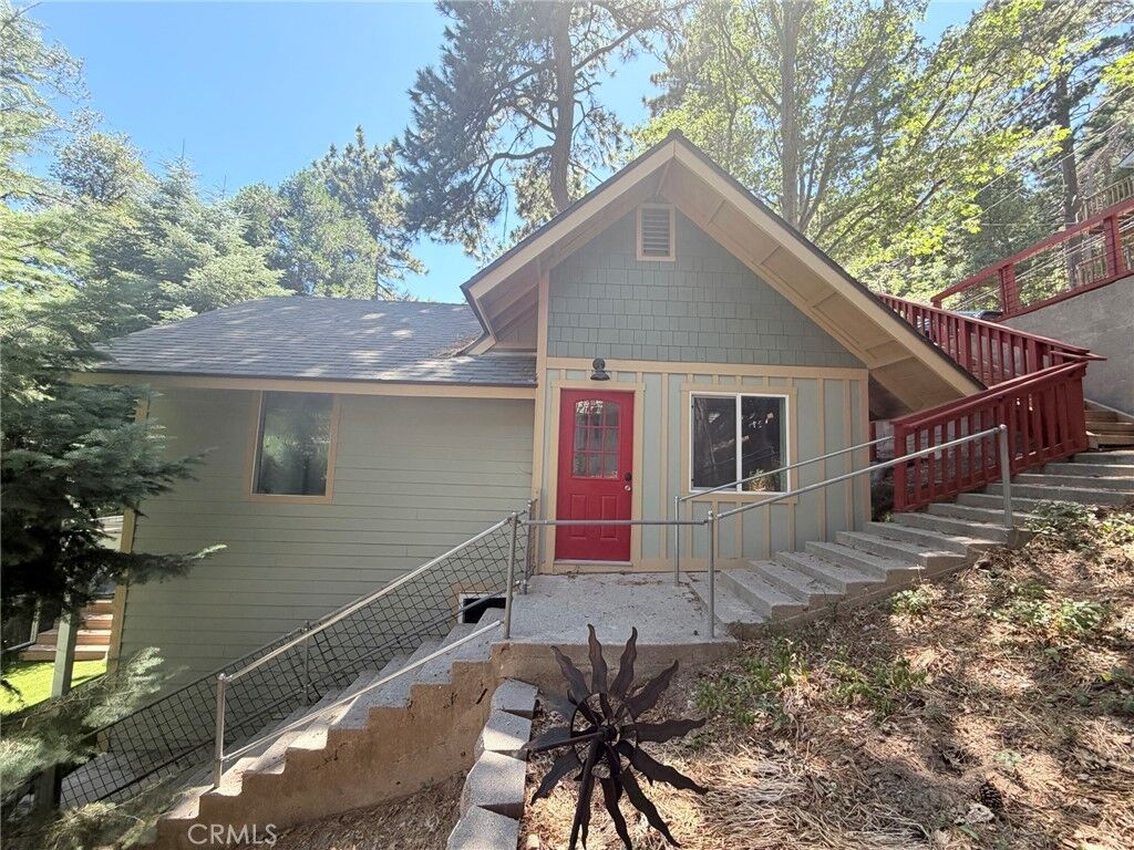 Property Photo:  659 Virginia Ct. Court  CA 92352 