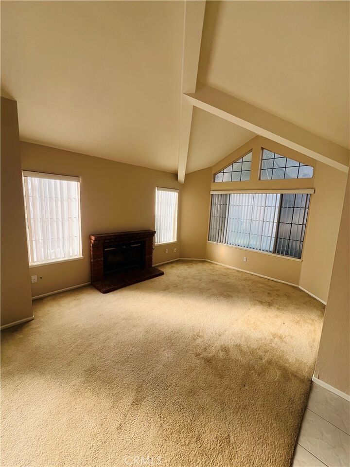 Property Photo:  39611 Kilkare  CA 92562 