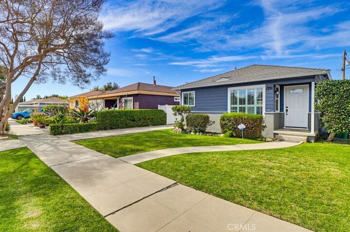 Property Photo: 3133 Cedar Avenue CA 90806