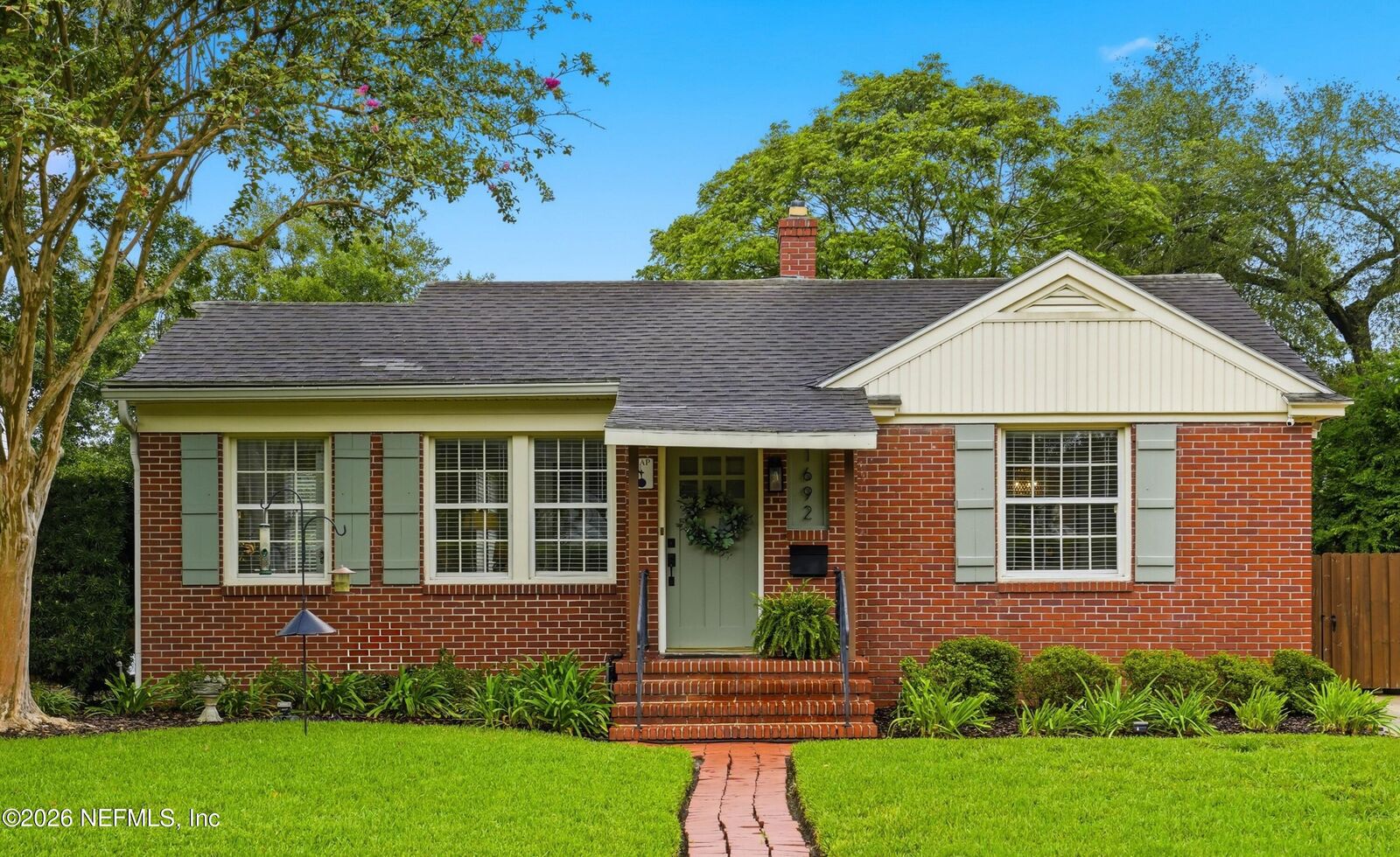 Property Photo:  1692 Pershing Road  FL 32205 
