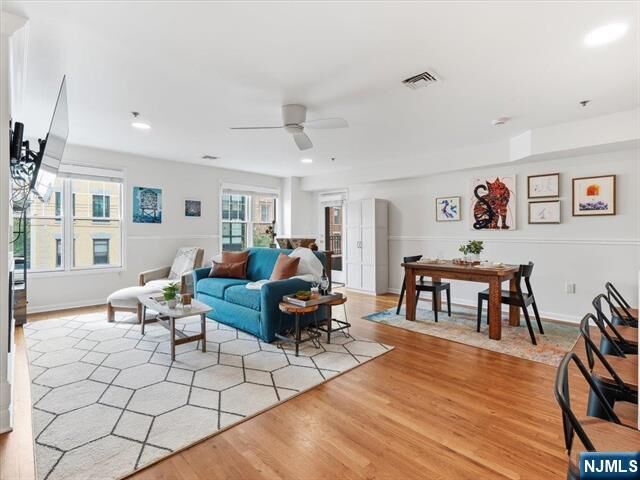 Property Photo:  350 7th 3F  NJ 07030 