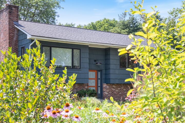 Property Photo: 148 Stokes Lane VT 05482