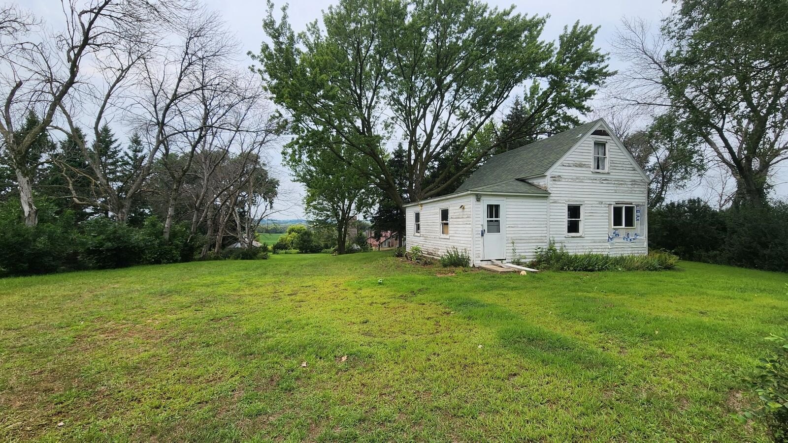 Property Photo: 7131 115th Avenue SW MN 55944