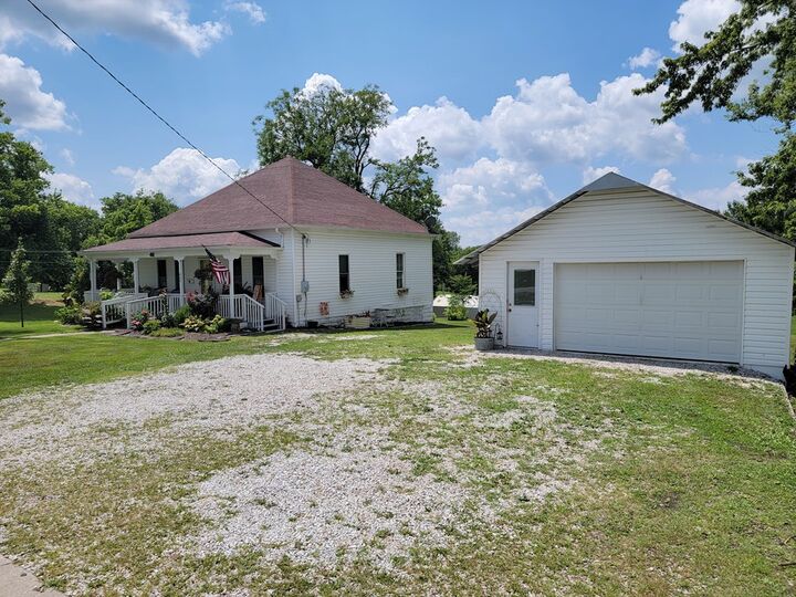 Property Photo: 411 S Macon Street MO 63532