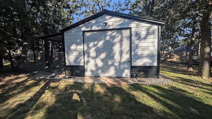 Property Photo:  708 Cherokee Drive  AR 72734 