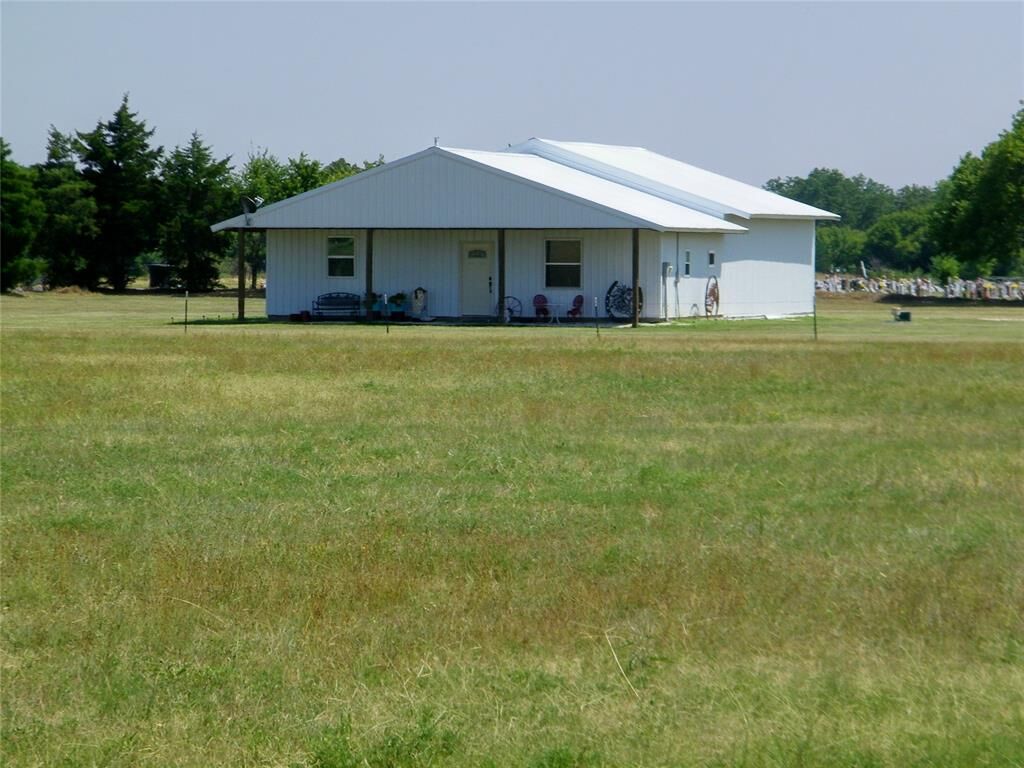 Property Photo: 50662 E County Road 1510 OK 74872