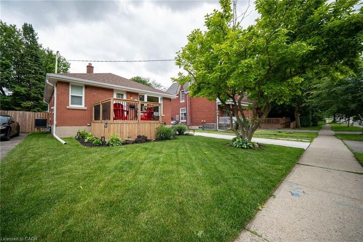 Property Photo: 115 Sheridan Street ON N3S 4P5