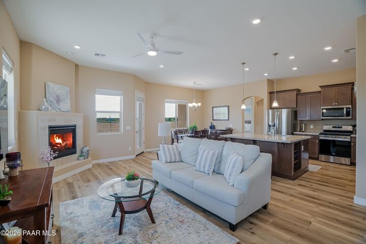 Property Photo: 6375 E Walden Way AZ 86314