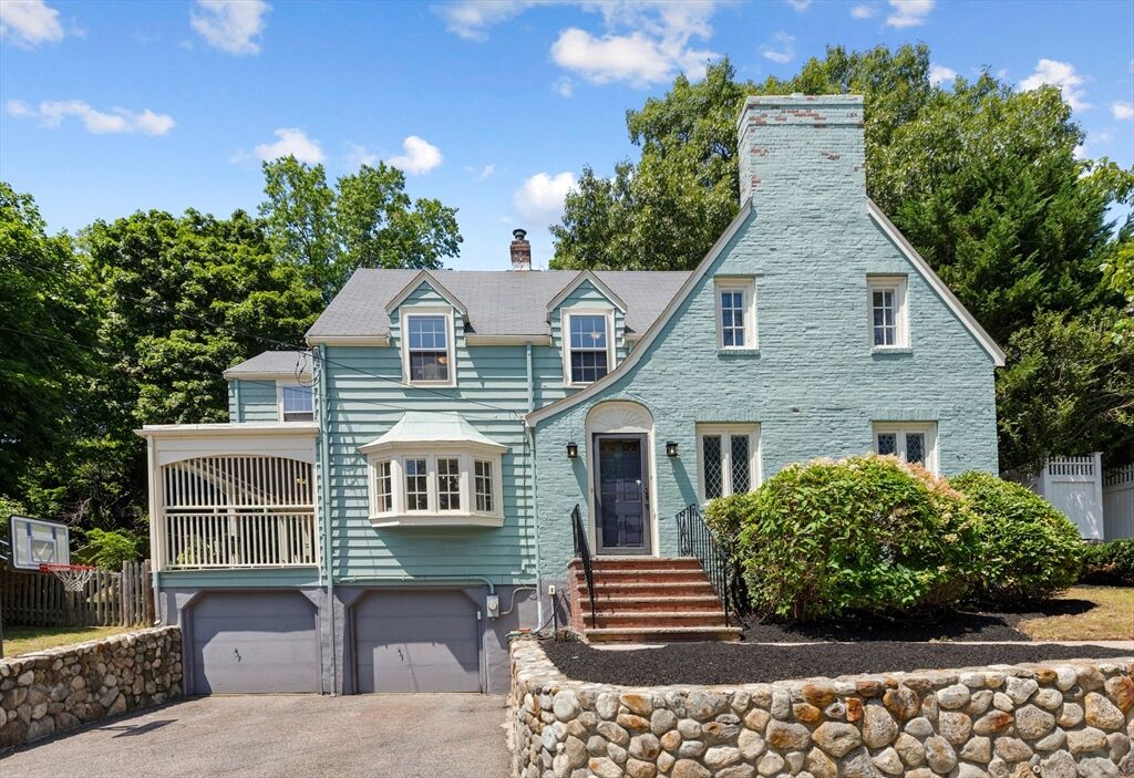 Property Photo:  49 Hillsdale Rd  MA 02476 