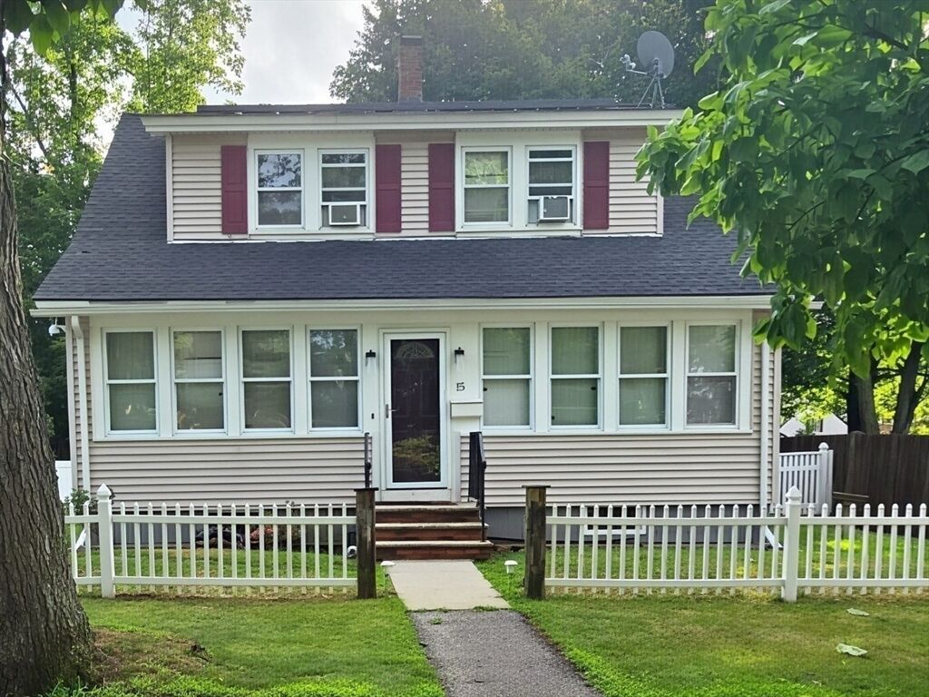 Property Photo:  15 Dinsmore Street  MA 01852 