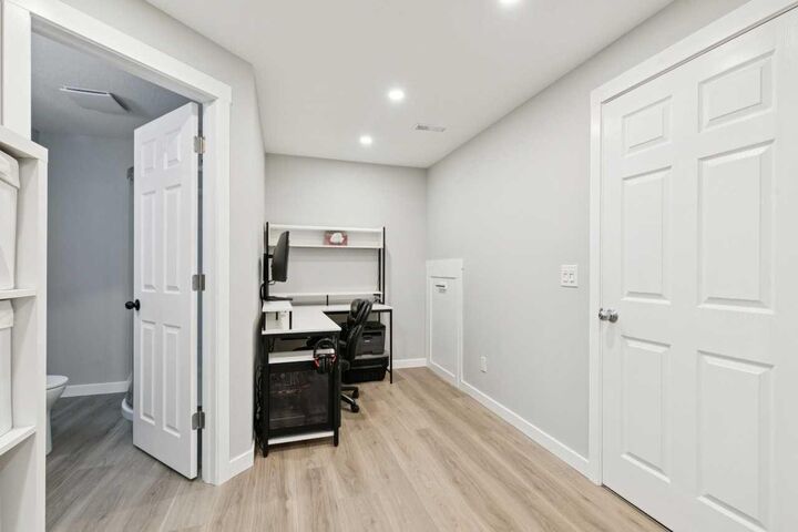 Property Photo: 412 Bridgeport Glen AB T1X 1V9