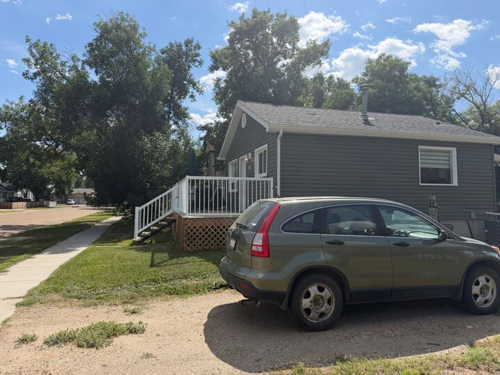 Property Photo: 97 Villa Street AB T0J 0Y1