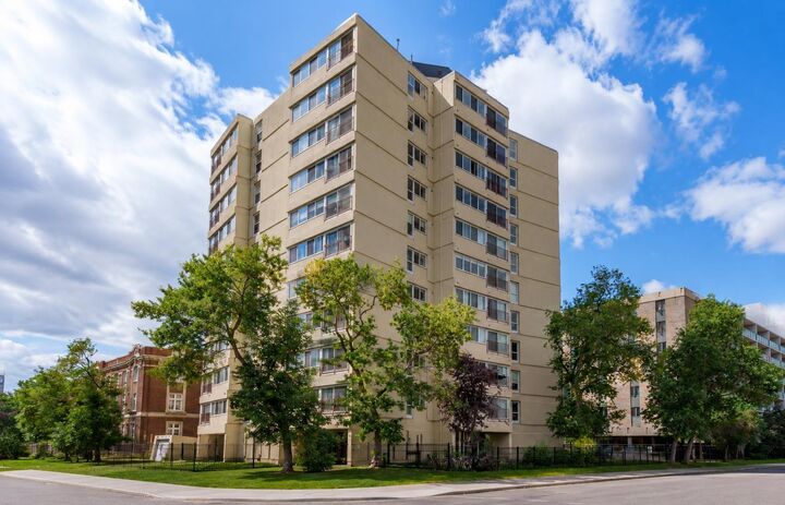 1209 6 Street SW 504 — photo 1