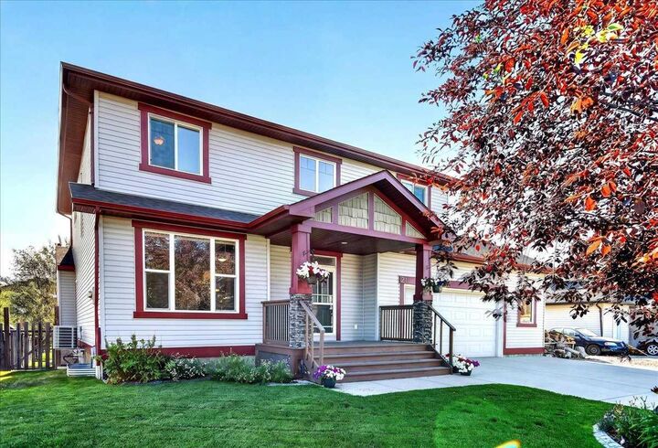 Property Photo: 21 McIntyre Place NW AB T0J 1X2