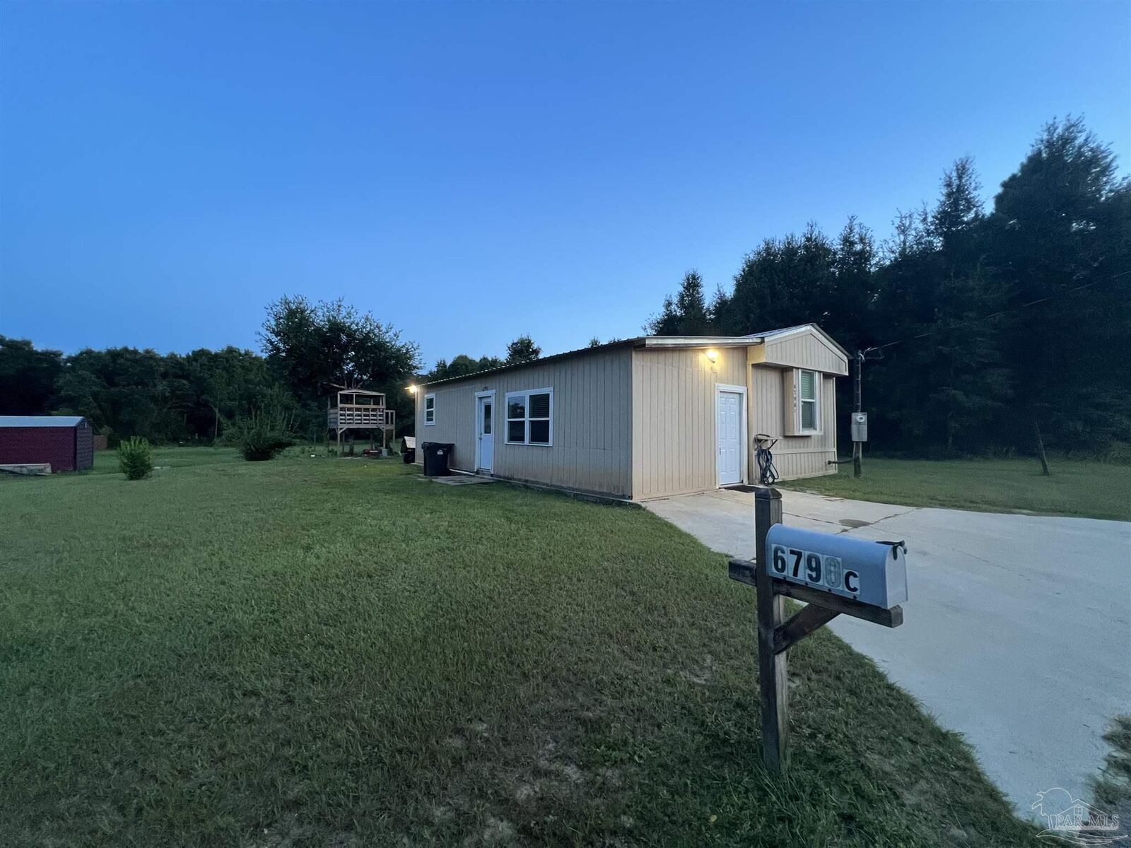 Property Photo:  6790 Gulley Ln  FL 32505 