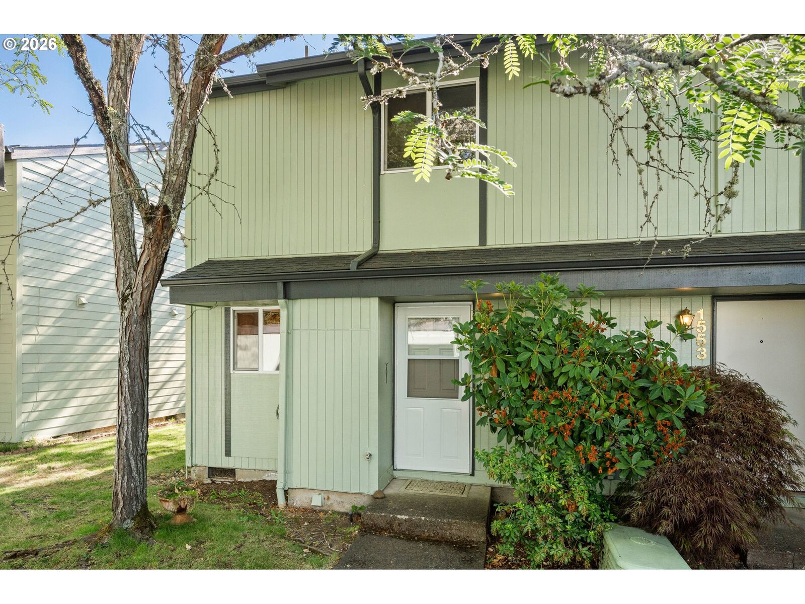 Property Photo:  1551 Fetters Loop  OR 97402 