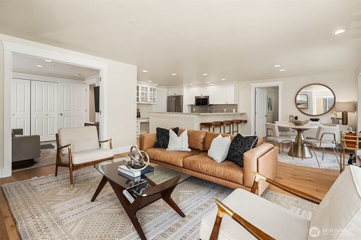 Property Photo: 2334 Thorndyke Avenue W 301 WA 98199