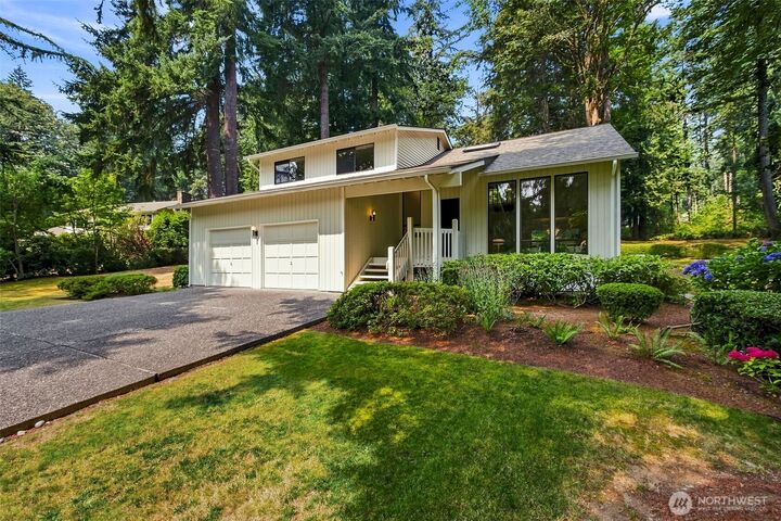 Property Photo: 26340 SE 158 Street WA 98027