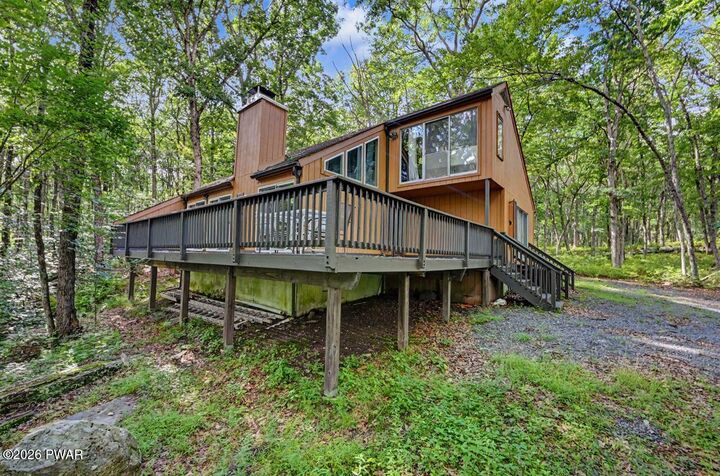 Property Photo:  202 Basswood Drive  PA 18428 