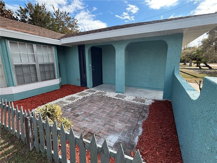 Property Photo: 2450 8th Avenue SW FL 32962