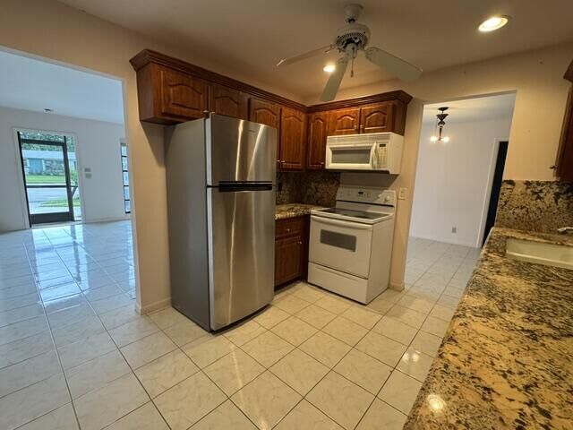 Property Photo: 14537 Shadow Wood Lane FL 33484