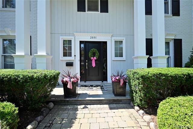 Property Photo:  2691 Bradway Boulevard  MI 48301 