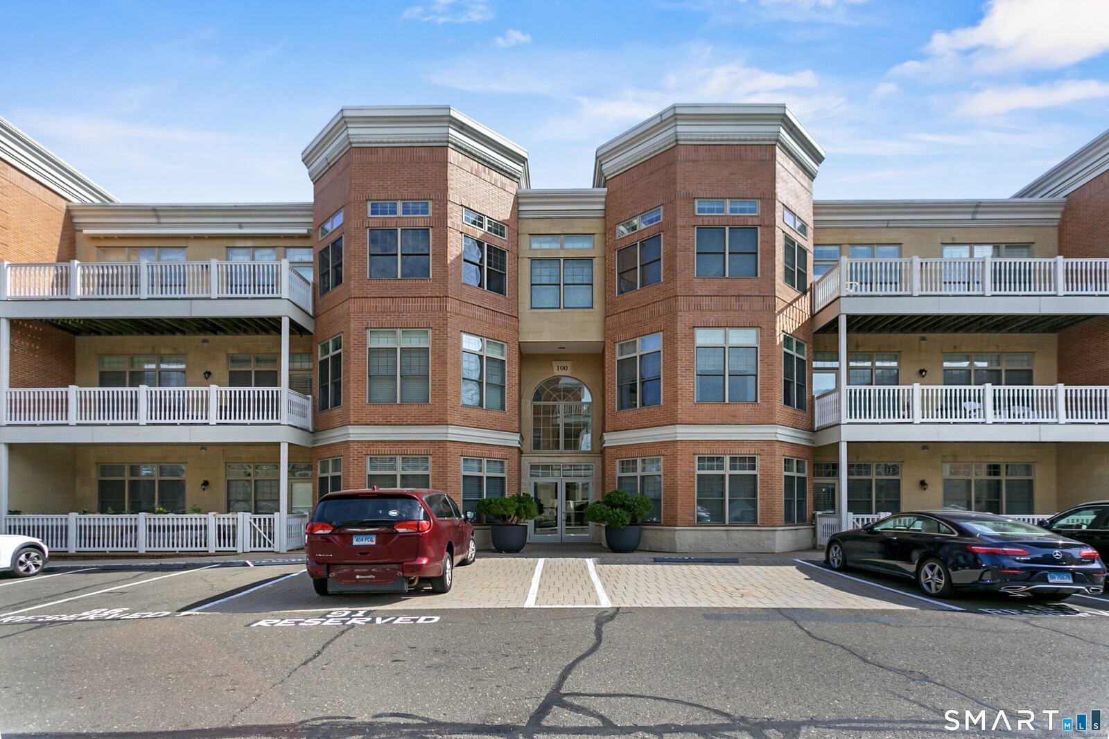 Property Photo: 100 Stone Ridge Way 2G CT 06824