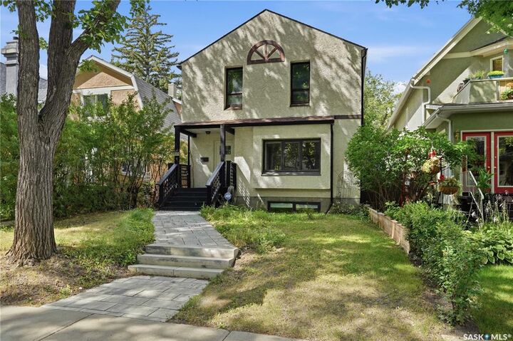 Property Photo: 2848 Retallack Street SK S4S 1S7