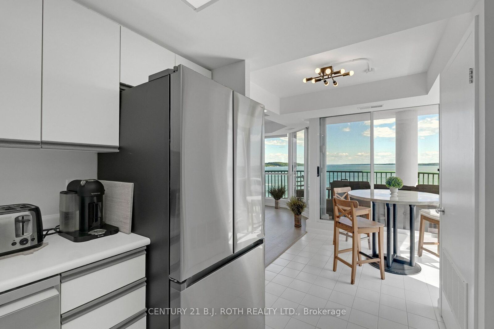 Property Photo:  65 Ellen Street 1104  ON L4N 3A5 