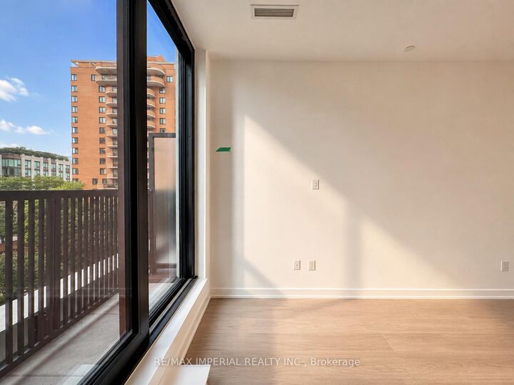 Property Photo:  91 Montclair Avenue 801  ON M5P 0B1 