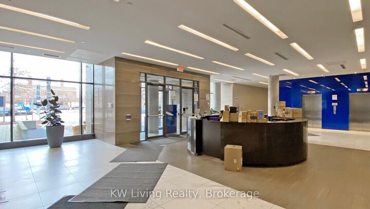 Property Photo:  36 Lisgar Street 1011E  ON M6J 0C7 