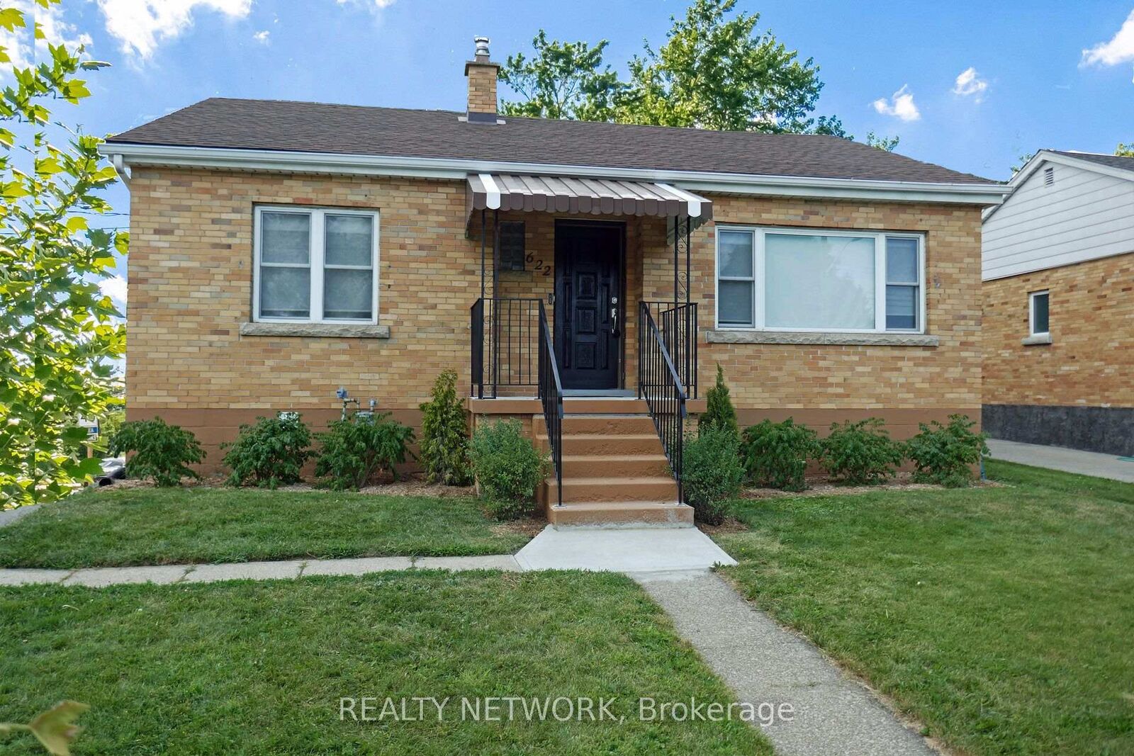 Property Photo:  622 Upper Sherman Avenue  ON L8V 3M2 