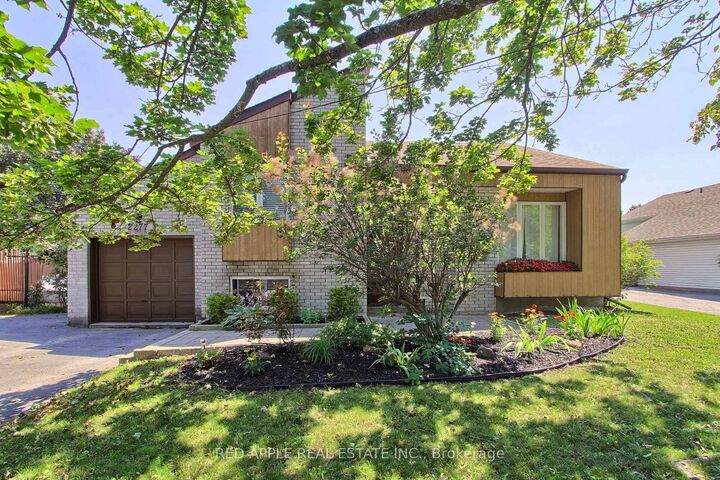 2277 Scythes Street — photo 1