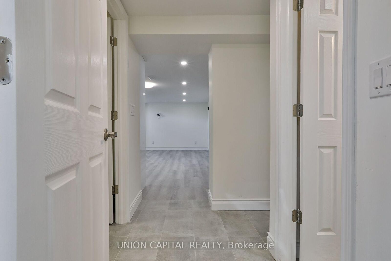 Property Photo:  383 Neal Drive  ON L4C 3L6 