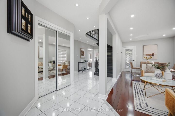 Property Photo: 11 Barleyfield Road ON L6R 1R4
