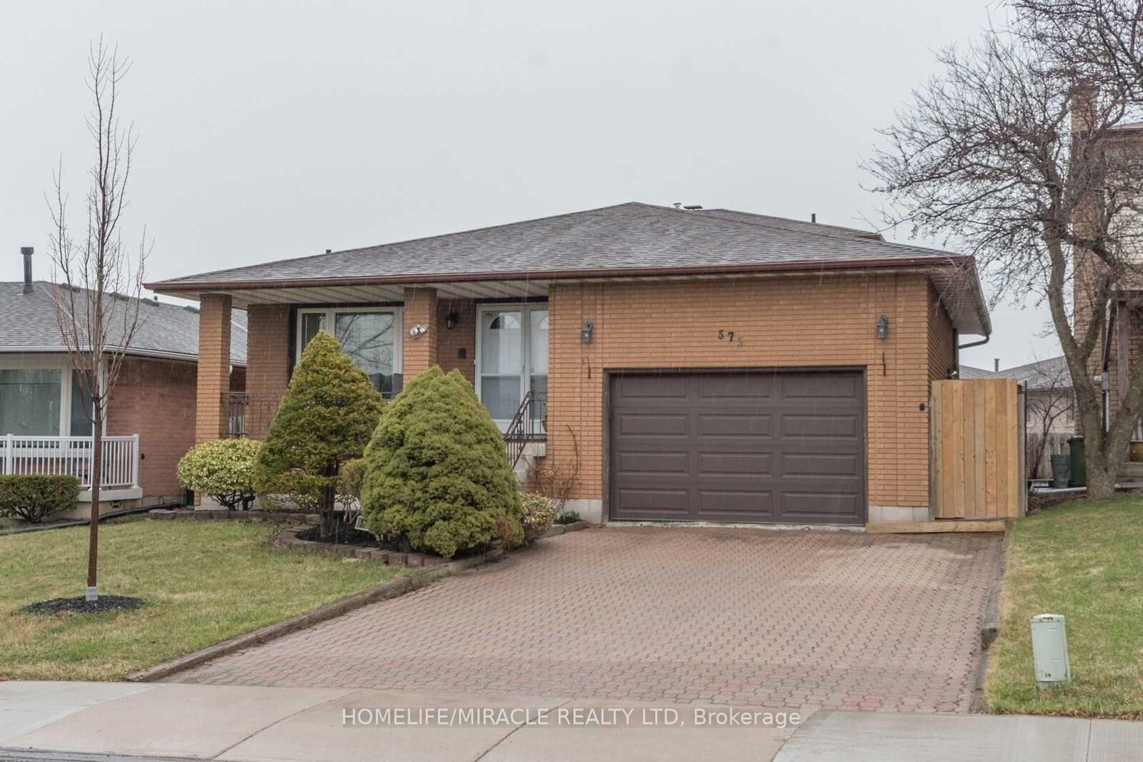 Property Photo: 575 Upper Horning Road ON L9C 7P8