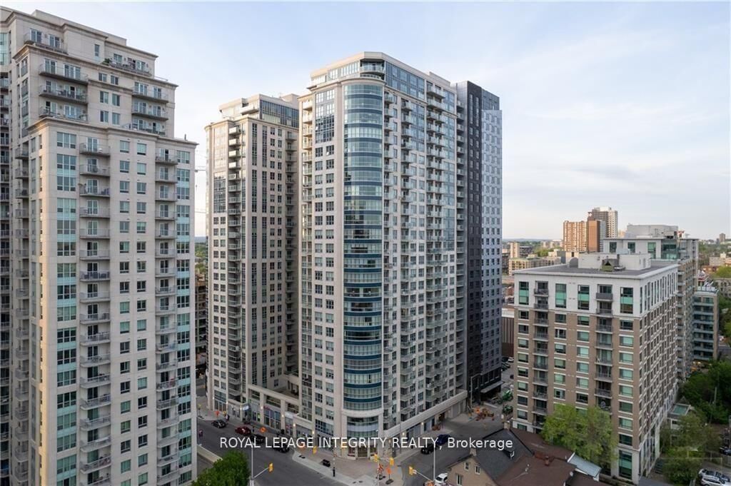 Property Photo:  195 Besserer Street 701  ON K1N 0B6 