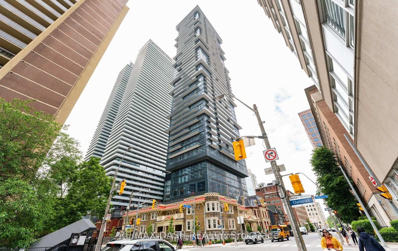 Property Photo:  634 Church Street 1002  ON M4Y 0G9 