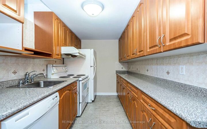 Property Photo: 45 Dellano Street Bsmt ON L3S 2N8