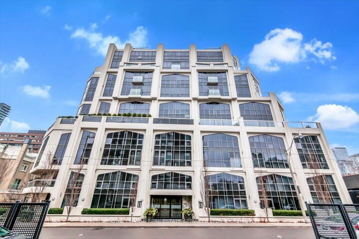 Property Photo: 3 McAlpine Street 108 ON M5R 3T5