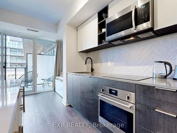 Property Photo: 36 Zorra Street 330 ON M8Z 0G5
