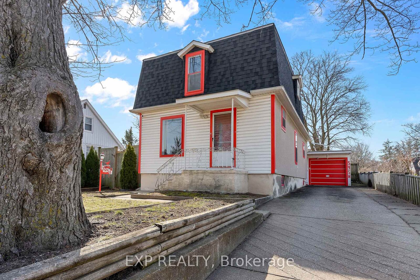 Property Photo:  5958 Summer Street  ON L2G 1M3 