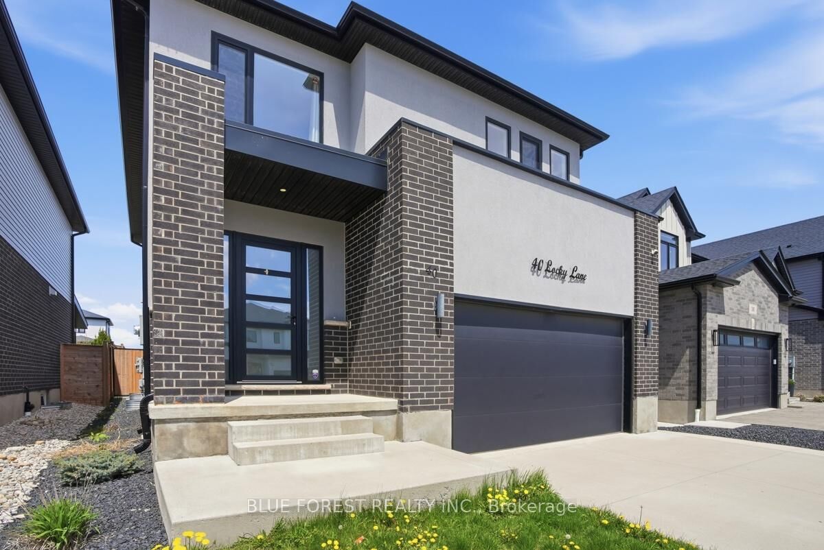 Property Photo:  40 Locky Lane  ON N0L 1R0 