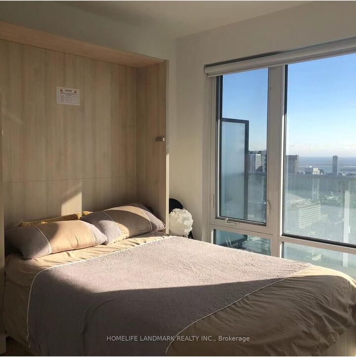 Property Photo:  501 Yonge Street 4410  ON M4Y 1Y4 
