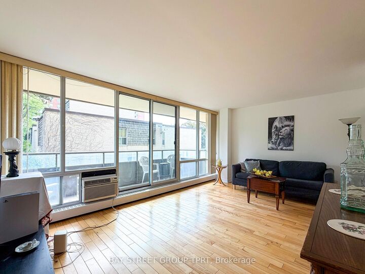 Property Photo: 9 Four Winds Drive 208 ON M3J 2S8
