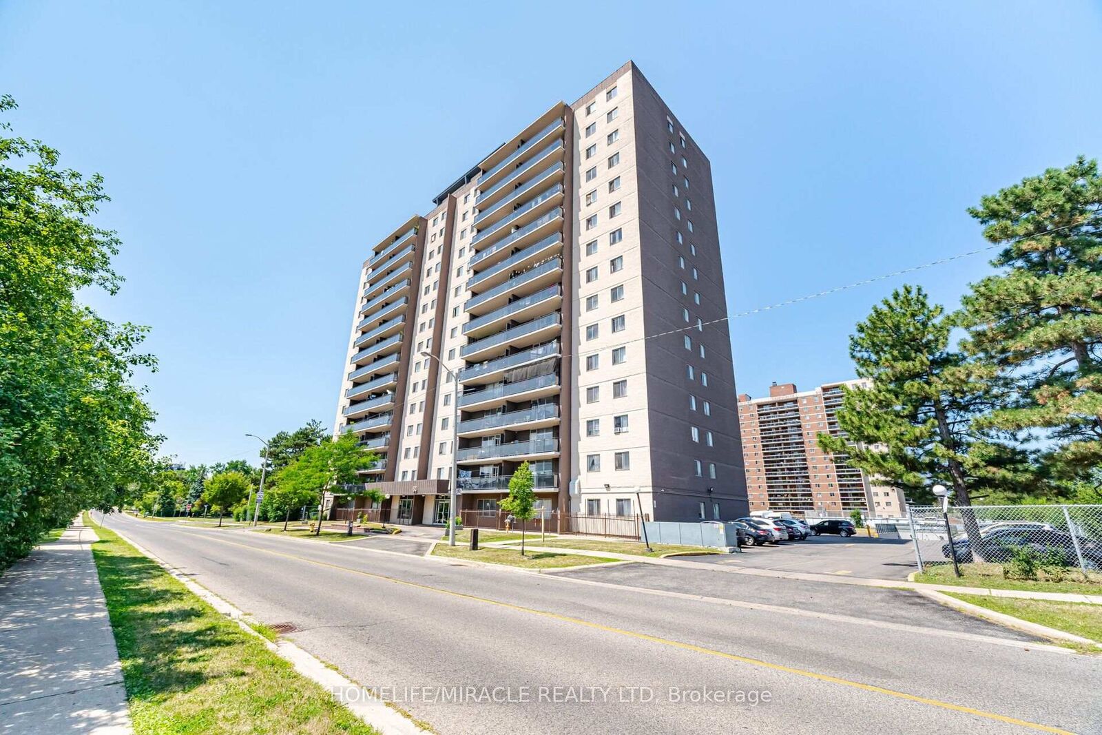 Property Photo: 60 Stevenson Road 1105 ON M9V 2B4