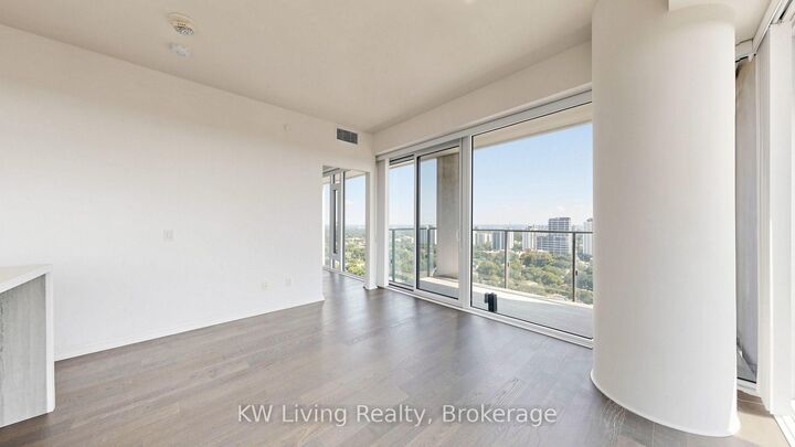 Property Photo:  5 Soudan Avenue 3014  ON M4S 0B1 