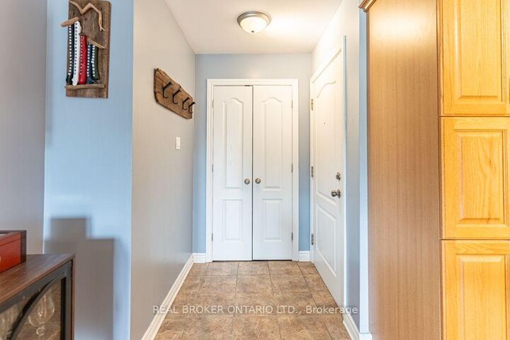 Property Photo: 32 La Croisee Street 103 ON K0A 1W0