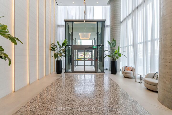 Photo de la propriété:  7890 Jane Street 3907  ON L4K 0K9 